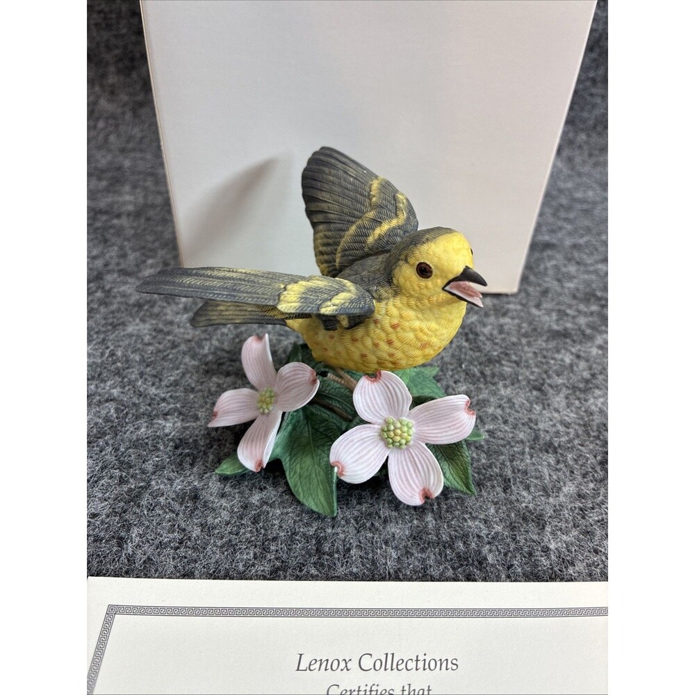 Lenox Yellow Warbler Porcelain Hand Painted Bird Figurine 1996 Box COA Garden